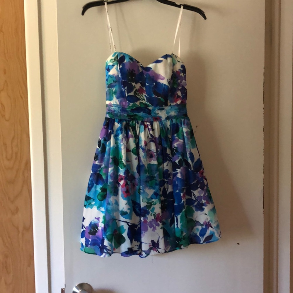 Juniors size 3/4 floral strapless dress